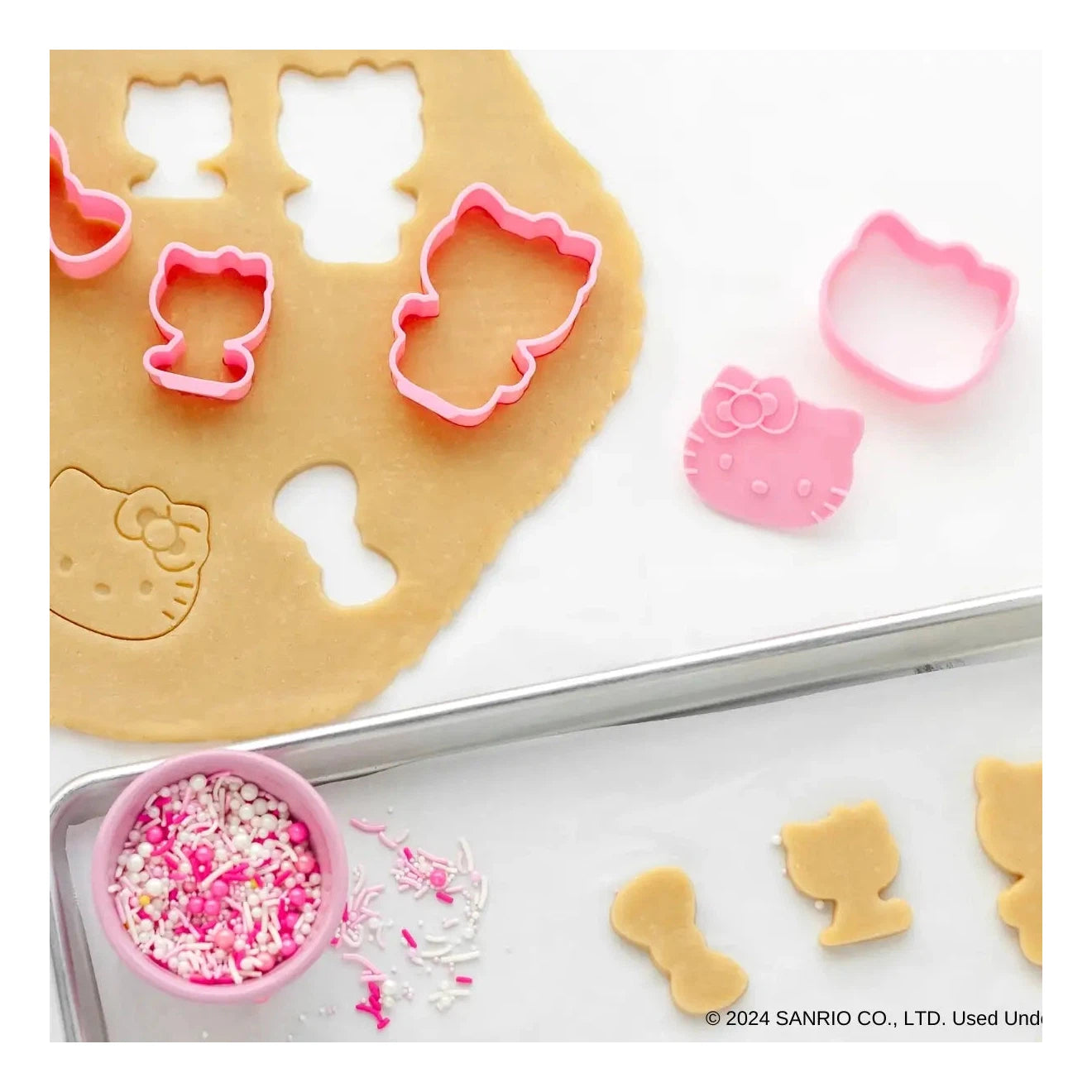 Hello Kitty® Ultimate Baking Party Set