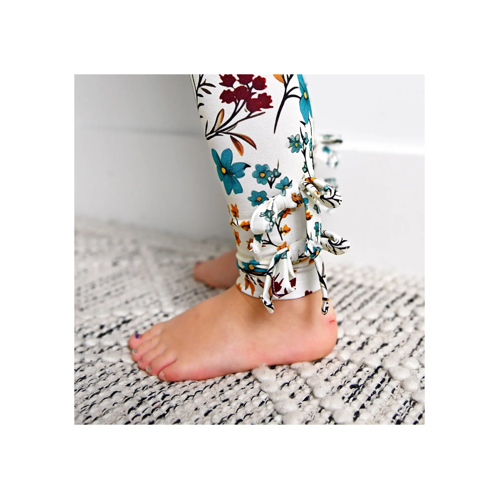 Maren Bow Girls’ Floral Leggings