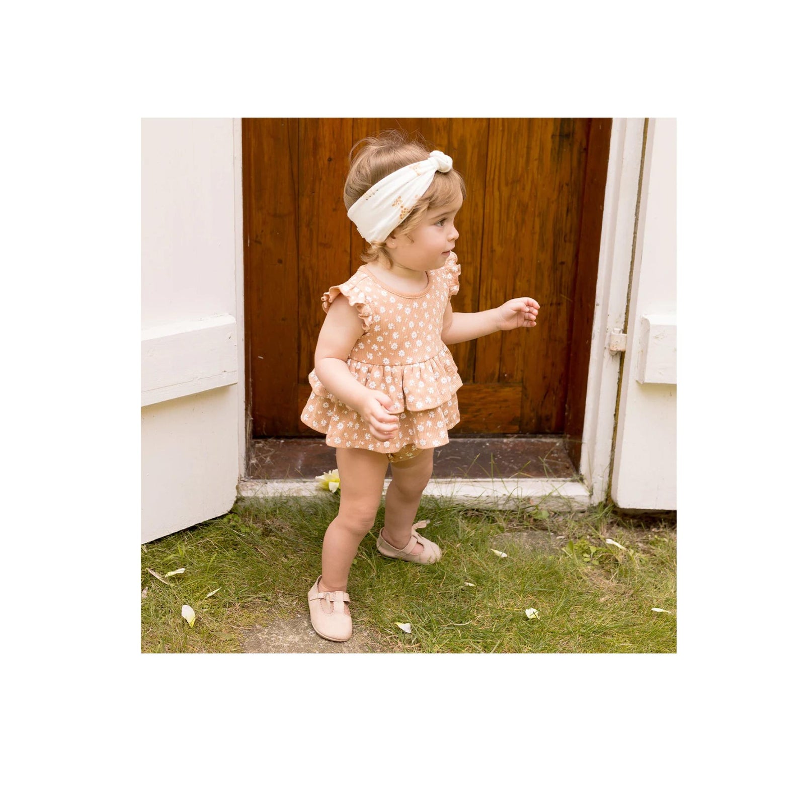 Daisy Print Baby Girl Frilly Top with Bloomer Set