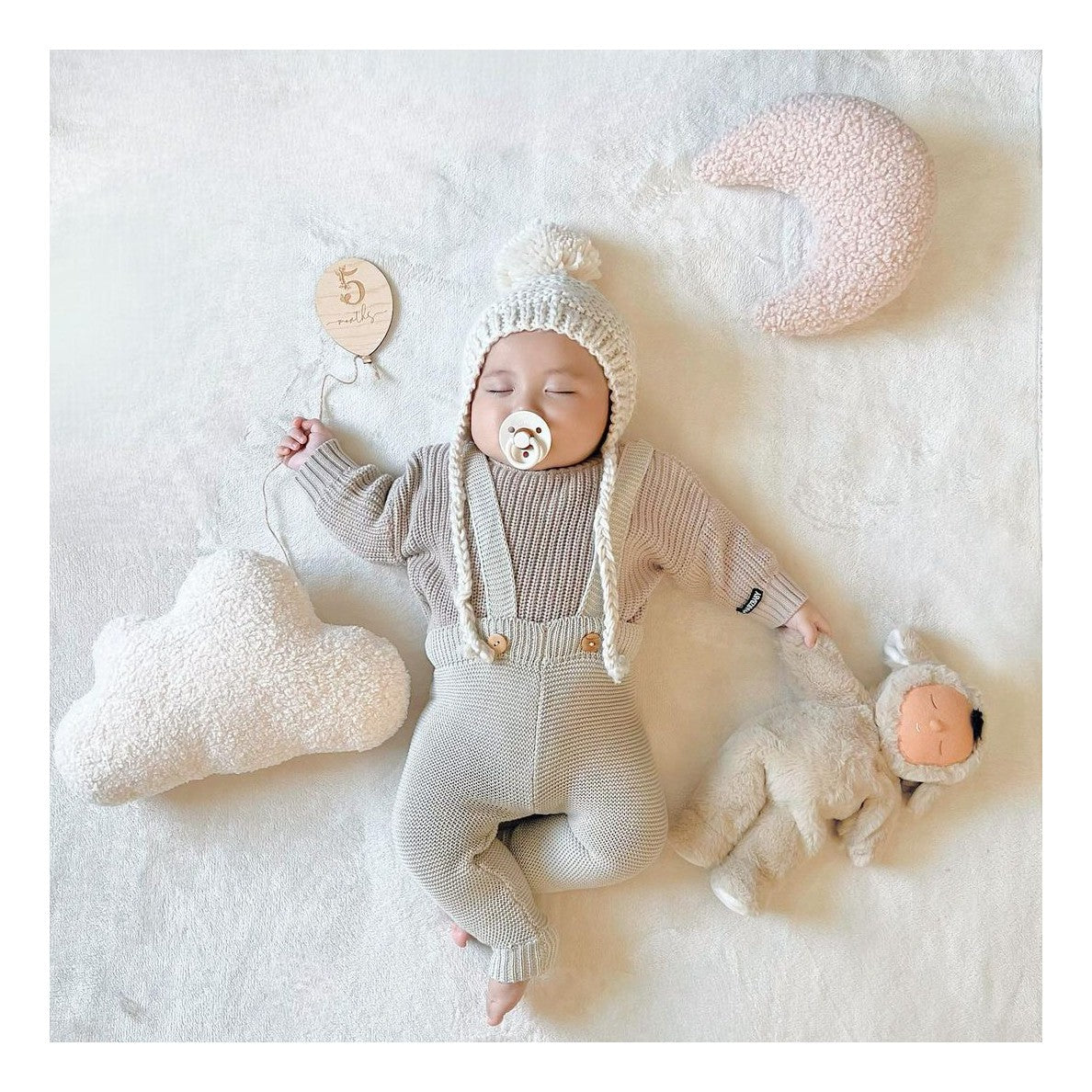 Natural Garter Stitch Bonnet