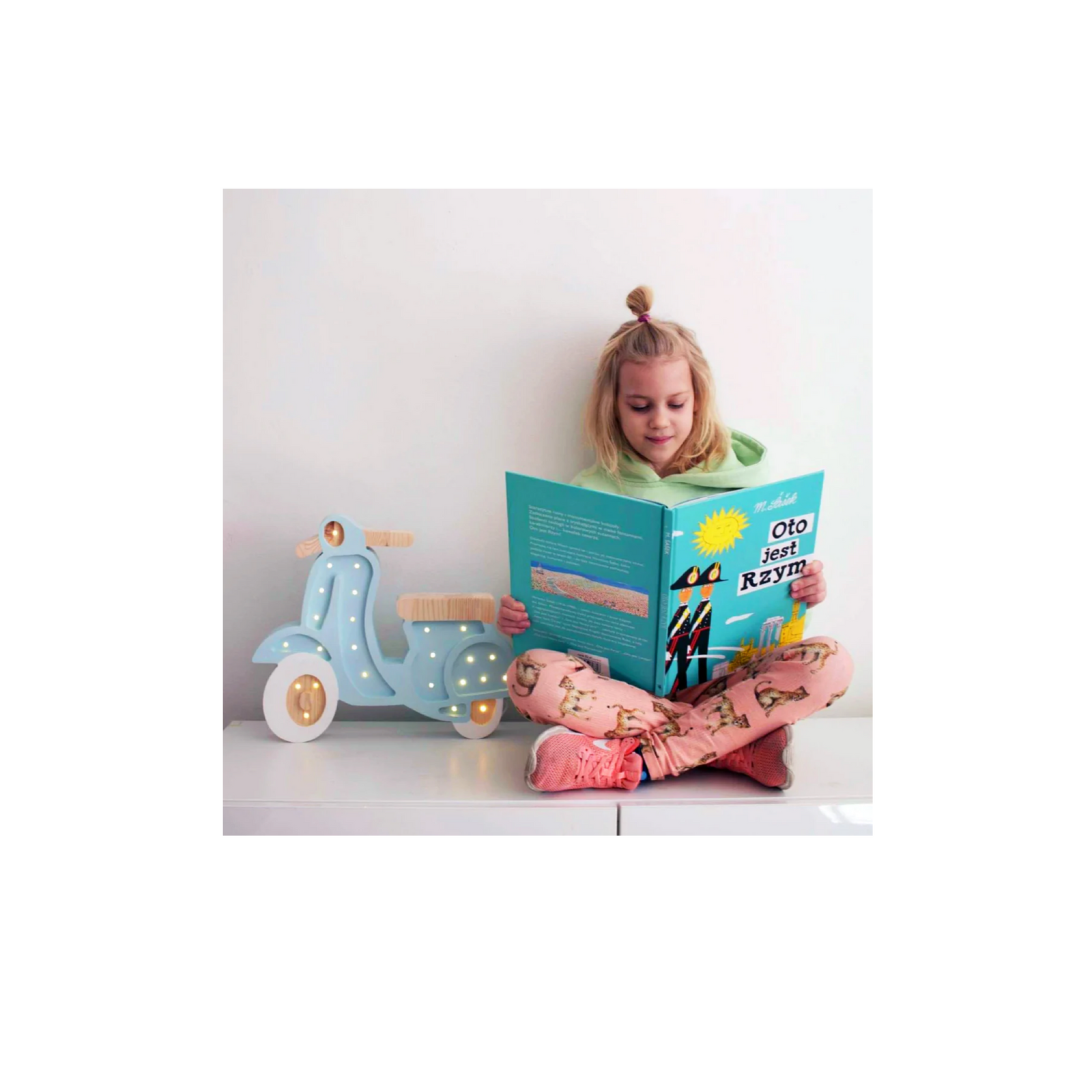 Little Lights Vespa Lamp