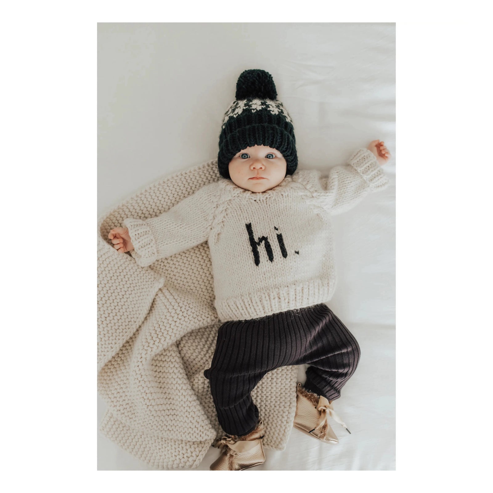 hi. Crew Neck Knit Sweater