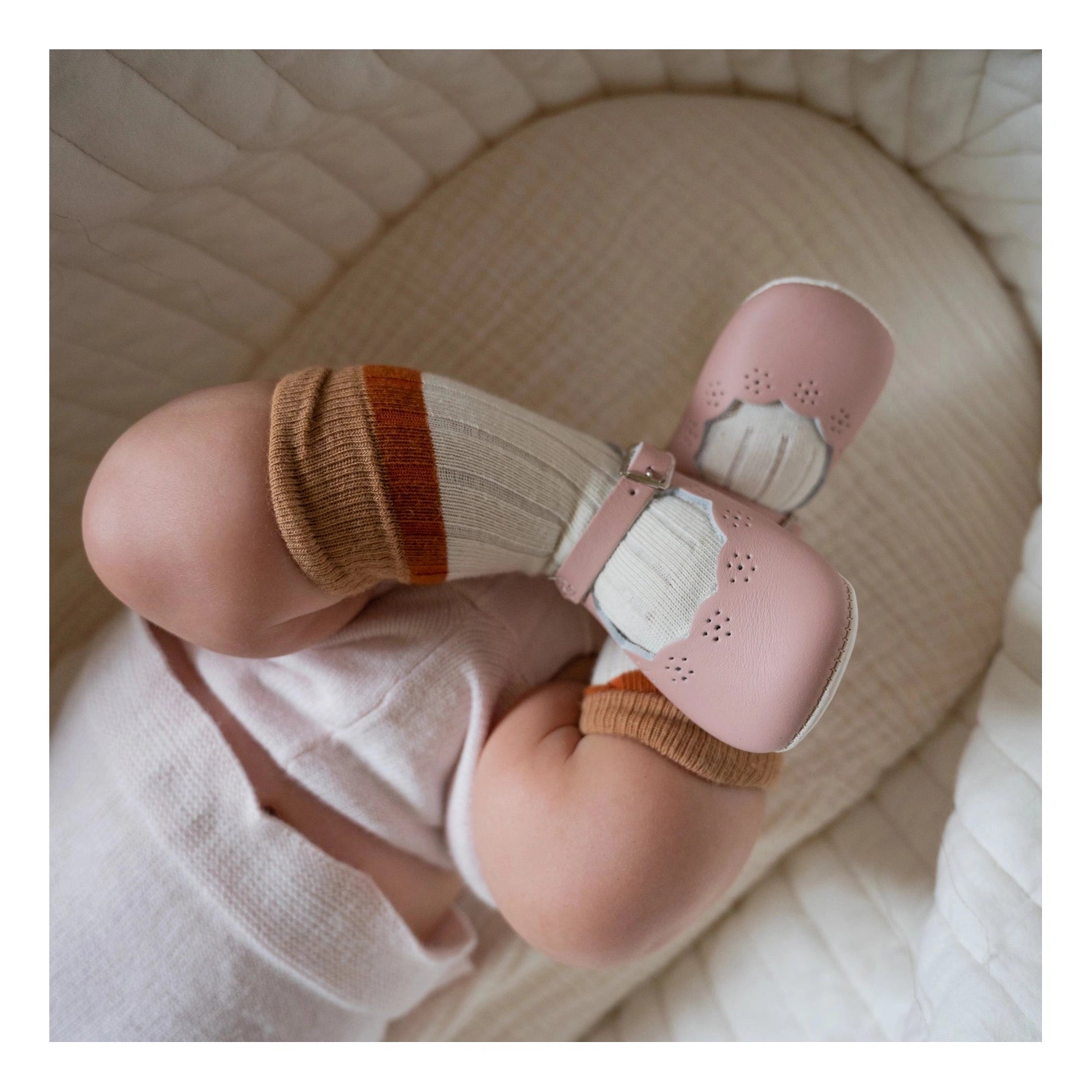 Sweet Peas Crib Shoe Pink