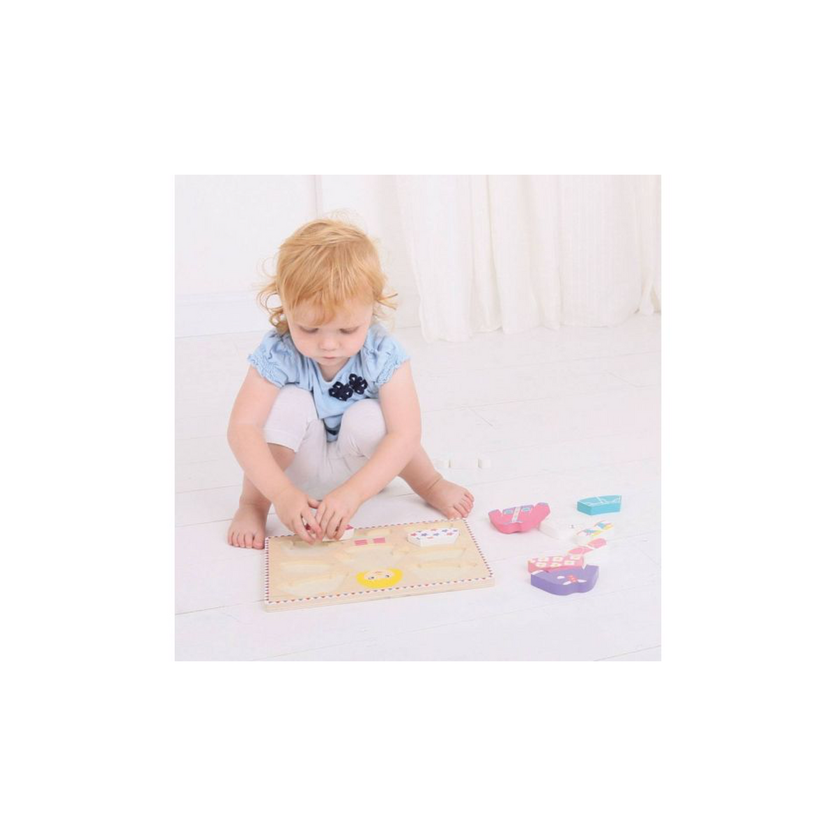 Dressing Girl Puzzle