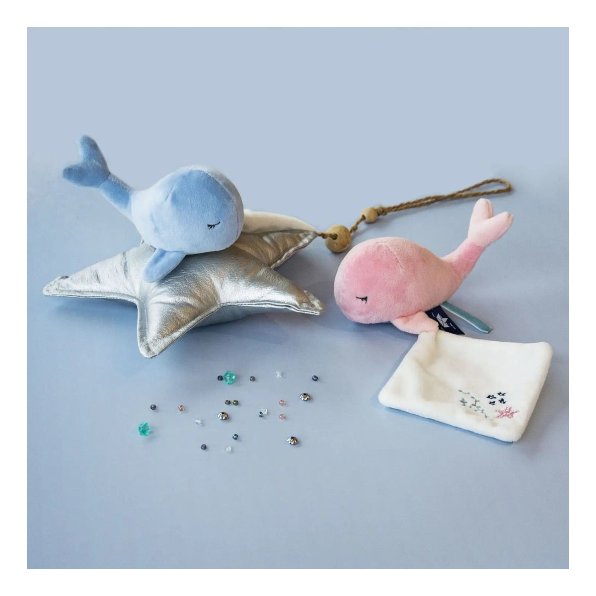 Plush Whale with Doudou Blanket